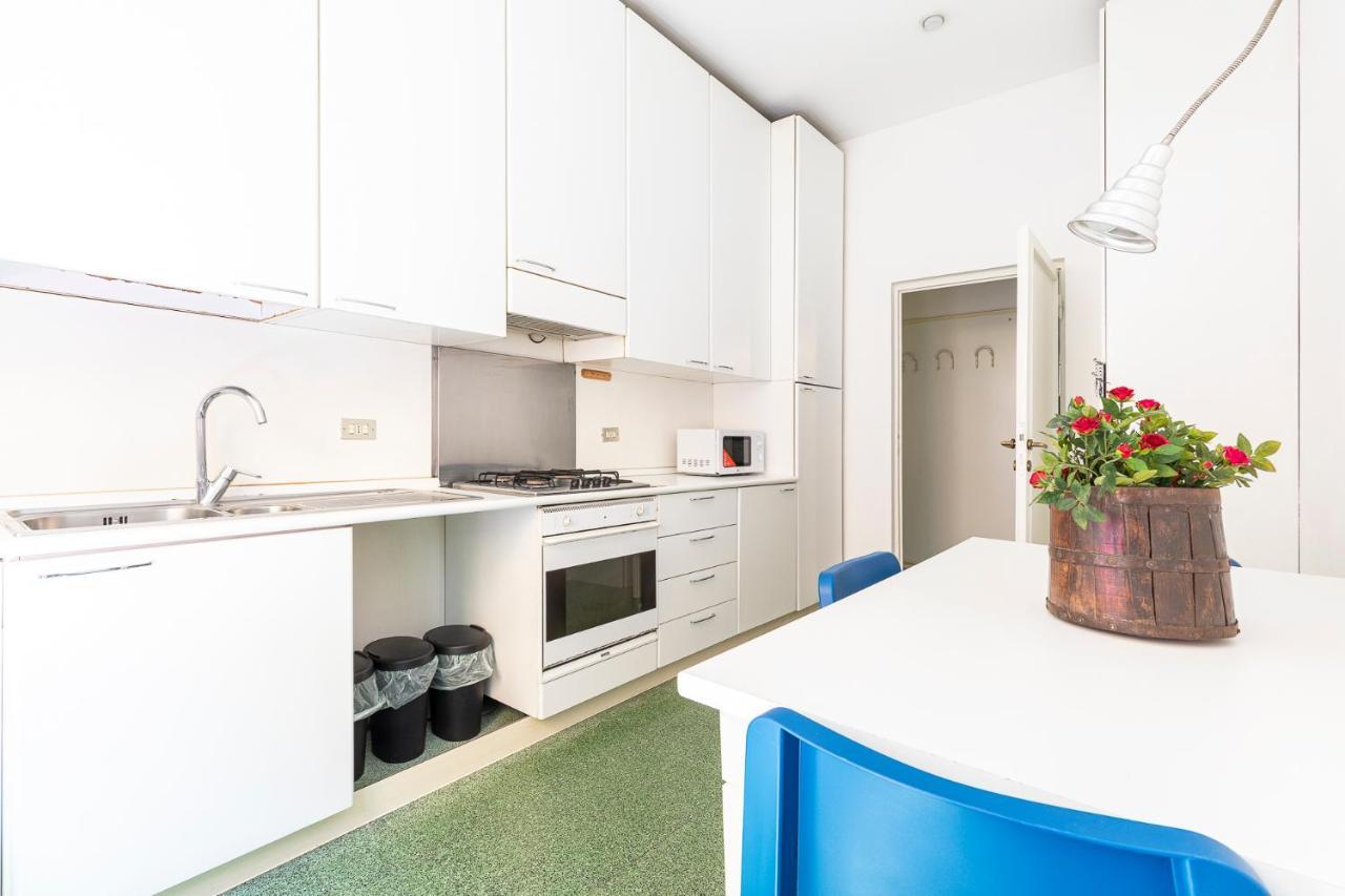 Cattedrale Parma Apartment מראה חיצוני תמונה
